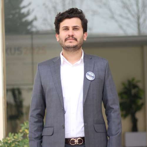 Malik Kashif Farooq
