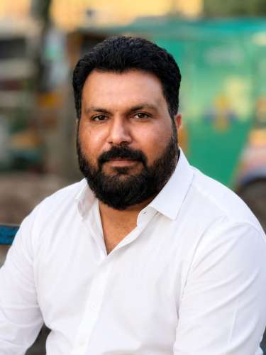 Tahir Sardar