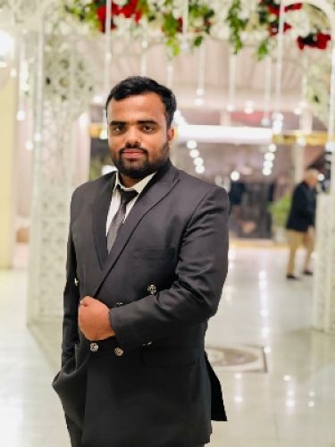Dr Asad Amjad