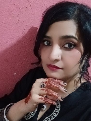 Erum Naz
