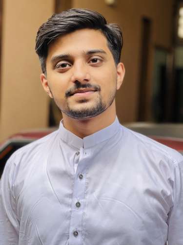 Hamza Arif