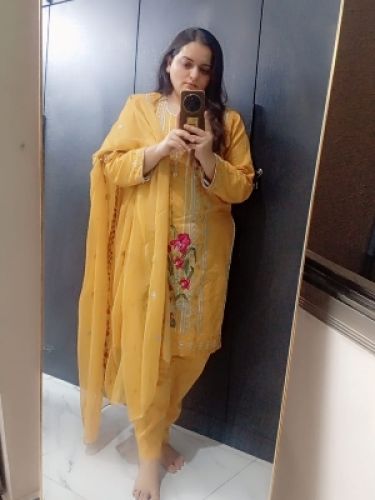 Saba Iqbal
